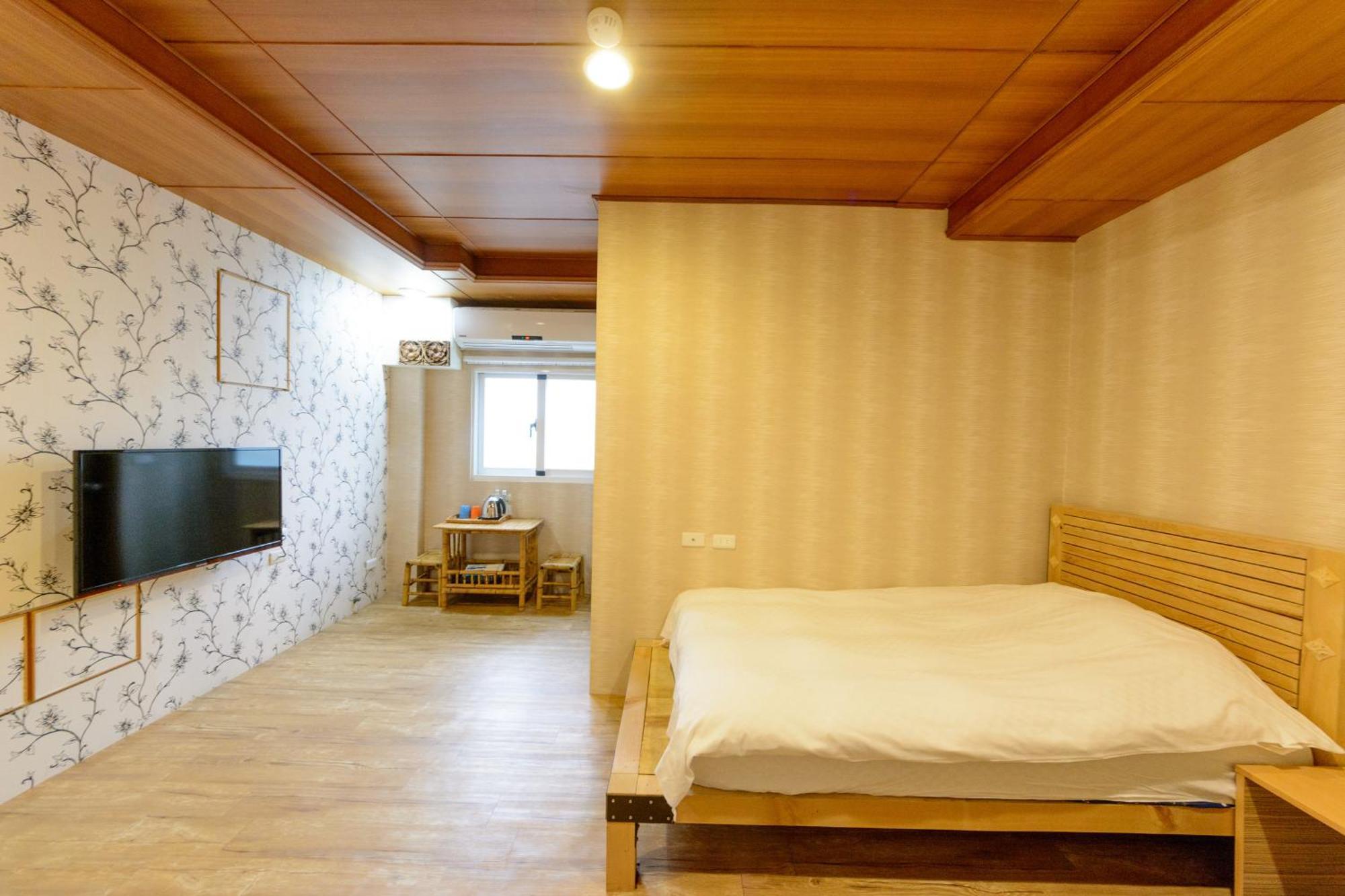 อาวล์ แคสเซิล เบด แอนด์ เบรคฟาสต์ Bed & Breakfast เมืองฮวาเหลียน ห้อง รูปภาพ